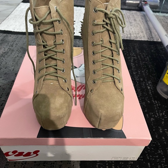 Brand new! Sold out! Jeffery Campbell Spike Taupe Suede Platform Boot - Picture 4 of 4